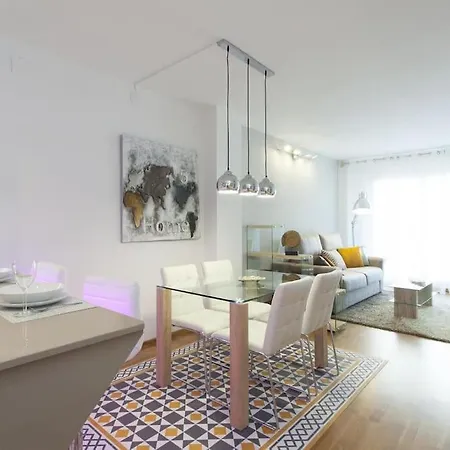 Apartment Cozy In Residential Center By Maison Pinata *